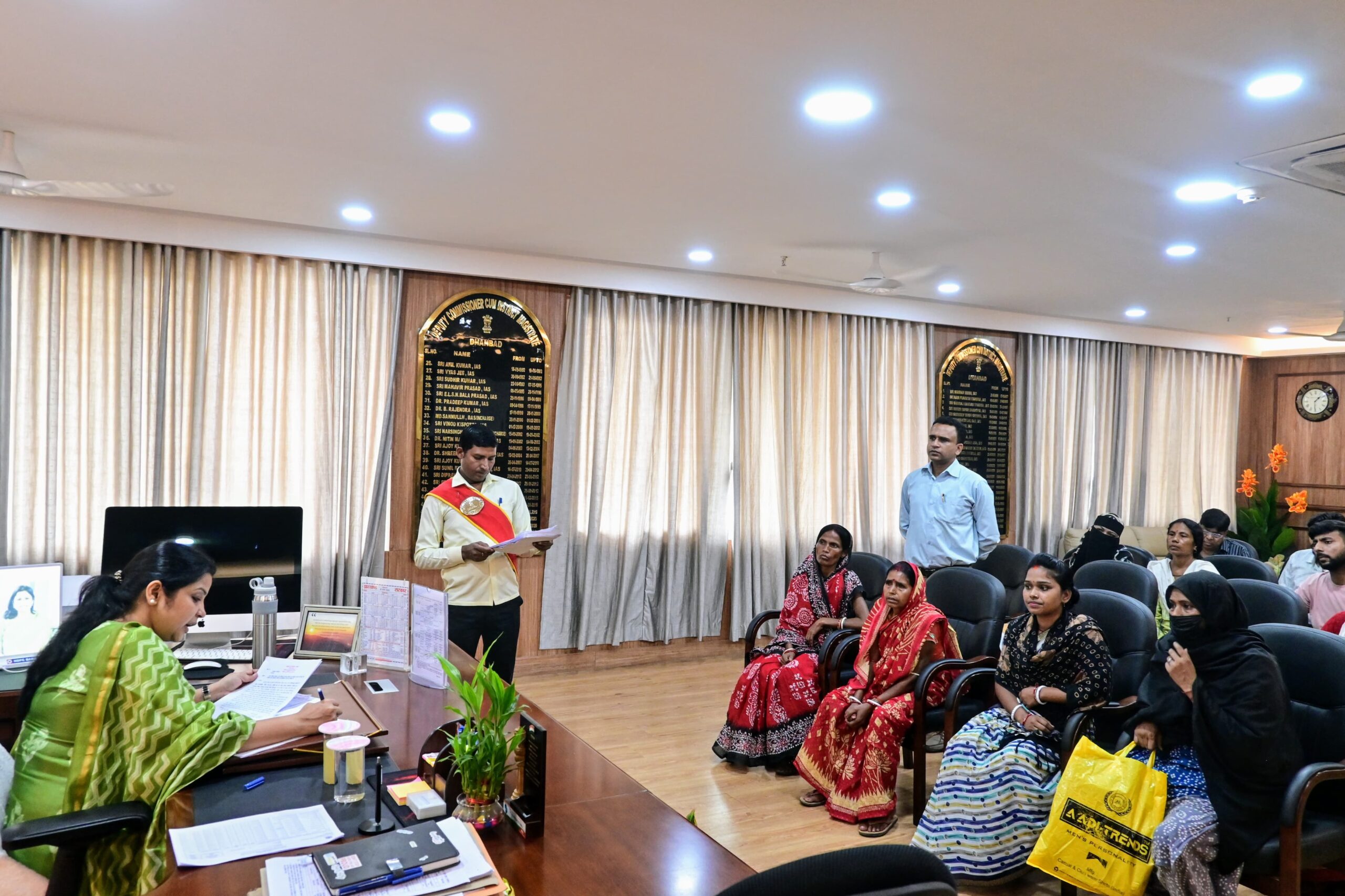 पुत्र द्वारा जबरन घर में कब्जा करने की शिकायत