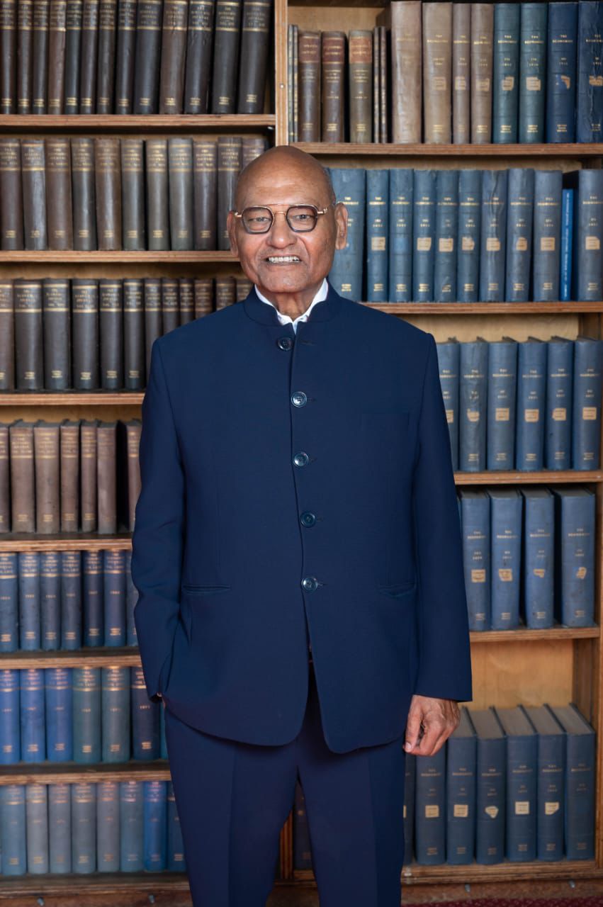 वेदांता के शेयर रिकॉर्ड ऊंचाई पर, ब्रोकरेज को आगे और तेजी की उम्मीद