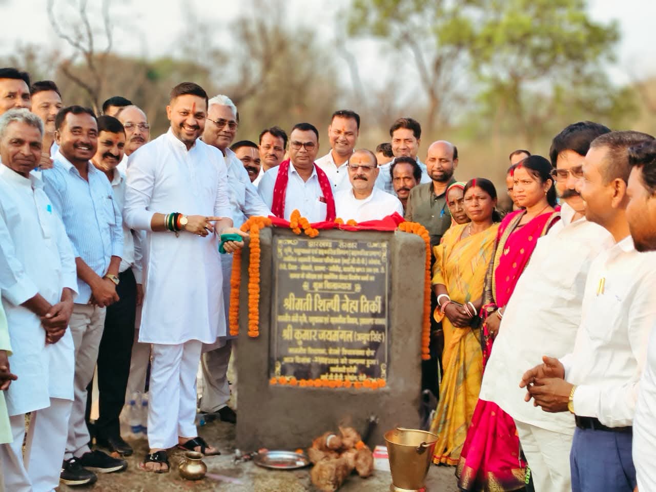 पारटांड़ में 500 एमटी क्षमता के आधुनिक गोदाम व मार्केटिंग सेंटर का शिलान्यास, किसानों को मिलेगा बड़ा लाभ